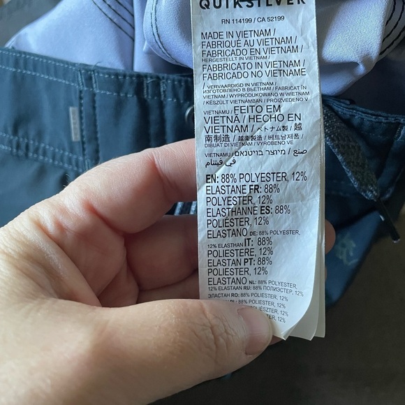 Quiksilver Men’s Surfsilk 69 18” Boardshorts Sz 28 Midnight Navy Heat Waves - Picture 8 of 10